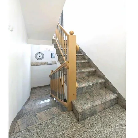 Florian - Tuz Przy Plazy Bed & Breakfast 3*